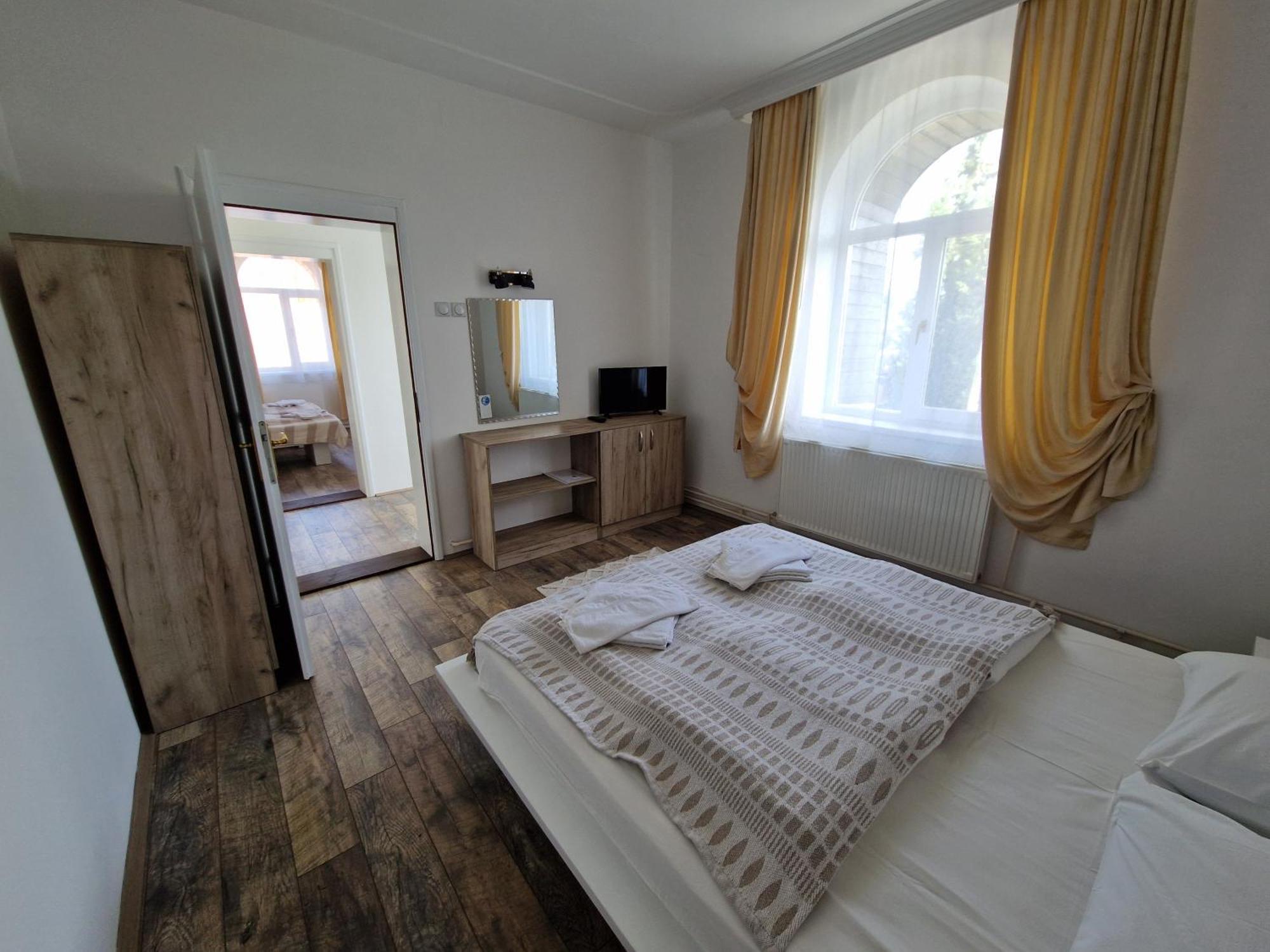 Stars Palic Appartement Buitenkant foto